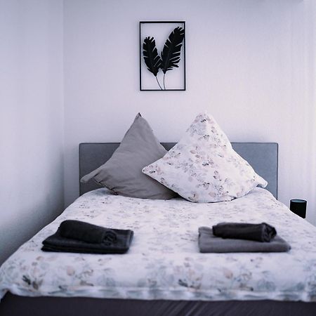 Schoenes Apartment In Der Altstadt , Kostenlose Parkplaetze In Der Naehe Emden Extérieur photo