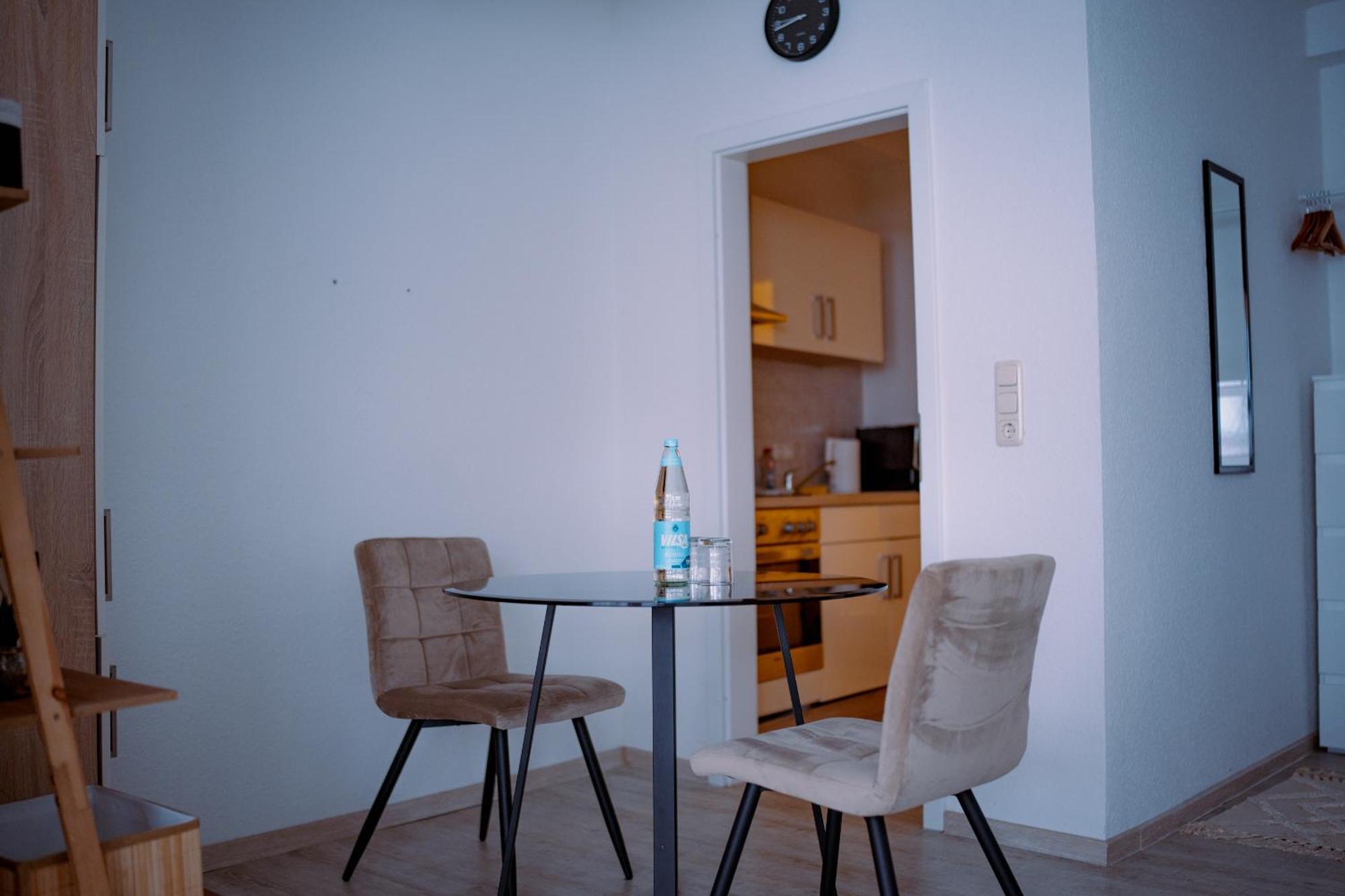 Schoenes Apartment In Der Altstadt , Kostenlose Parkplaetze In Der Naehe Emden Extérieur photo