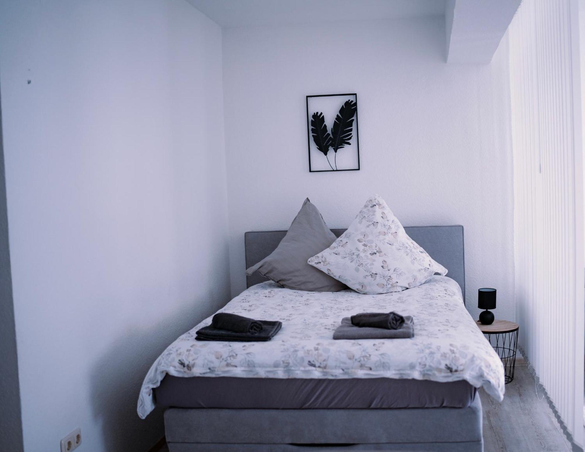 Schoenes Apartment In Der Altstadt , Kostenlose Parkplaetze In Der Naehe Emden Extérieur photo