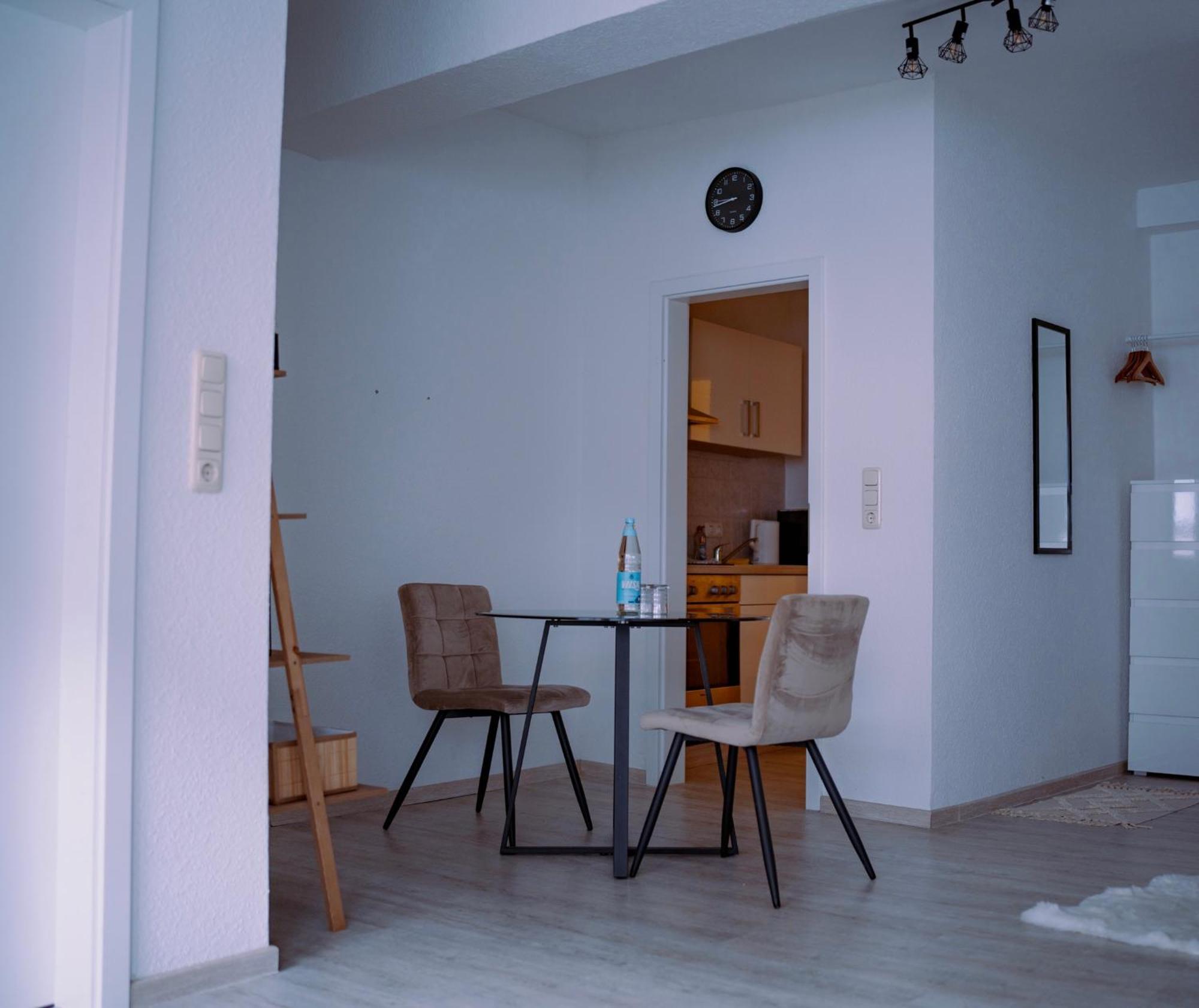 Schoenes Apartment In Der Altstadt , Kostenlose Parkplaetze In Der Naehe Emden Extérieur photo